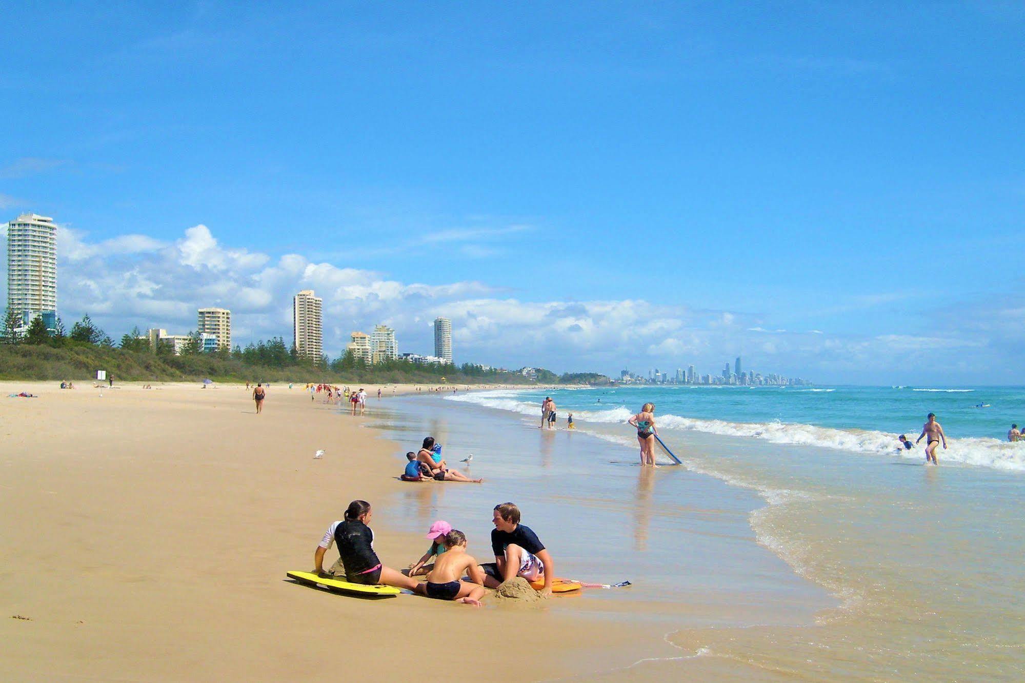 Key Largo Holiday Apartments Gold Coast Buitenkant foto